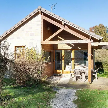 Holiday Home Number 13 In Signy Le Petit With Bubble Bath Swimming Pool Semesterbostad